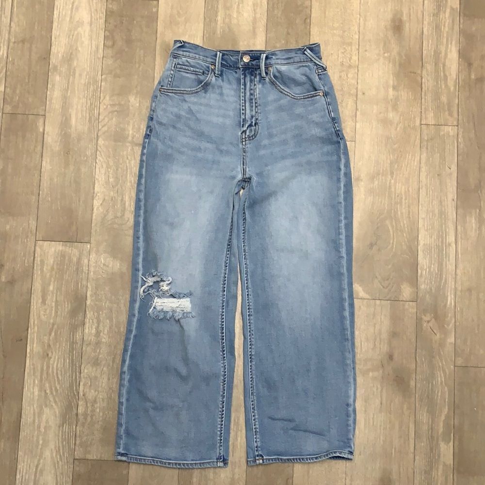 Womens Serra Retreat By Josie Rucker High Rise Crop Girlfriend Distressed Jeans‎